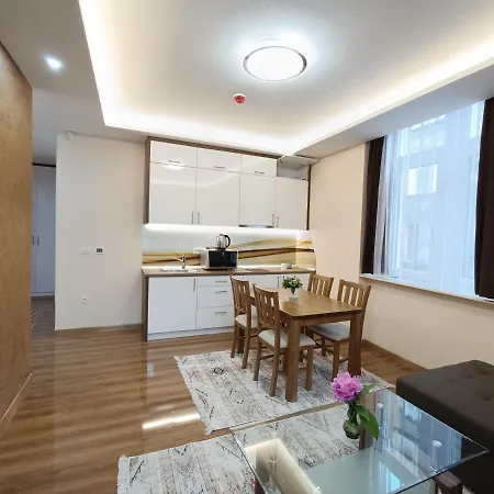 Karaula Apartman *