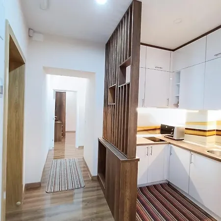 Karaula Apartman *