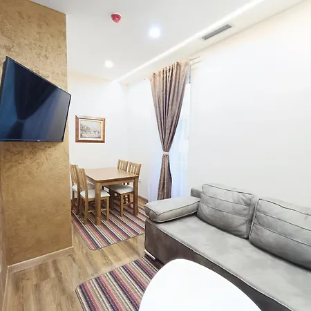 Karaula Apartman